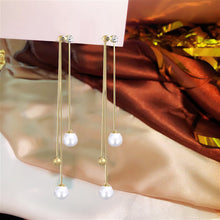 Load image into Gallery viewer, Mermaid Bead Fringe Earrings
