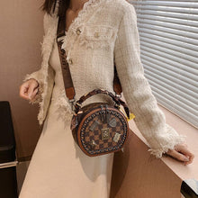 Load image into Gallery viewer, Fashion Retro Bear Badge Print Leather Handbags