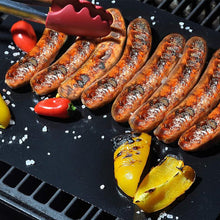 Load image into Gallery viewer, Non-Stick BBQ Grill Mats  with cutting box