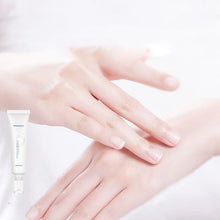 Load image into Gallery viewer, Hyaluronic Acid Hand Essence