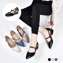 Load image into Gallery viewer, Women&#39;s Sandals in Soft Leather