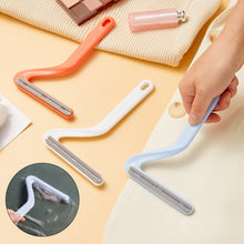 Load image into Gallery viewer, Clothes Lint Removal Tool