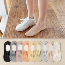 Load image into Gallery viewer, ✨🎁2023-Christmas Hot Sale🎁✨Thin No Show Socks