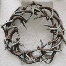 Load image into Gallery viewer, Rustic Farmhouse Antler Wreath